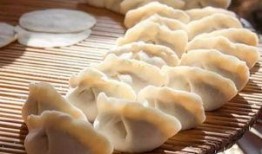 厨师爆料饺子馆视频,厨师亲述幕后制作过程