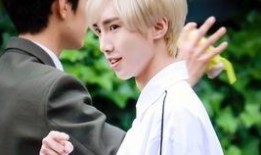 肖战爆料上大学的视频