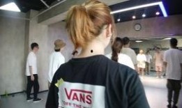 热点爆料怎么发的视频呢,轻松上手，成为热门内容创作者