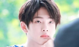 吃瓜娱乐小小唐是谁扮演的,揭秘吃瓜娱乐界新晋小花旦的幕后扮演者