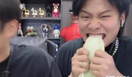 kk新闻爆料小杨哥是真的吗,小杨哥身份真实性揭秘