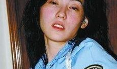 谢贤爆料张柏芝下跪视频,真相背后引人深思